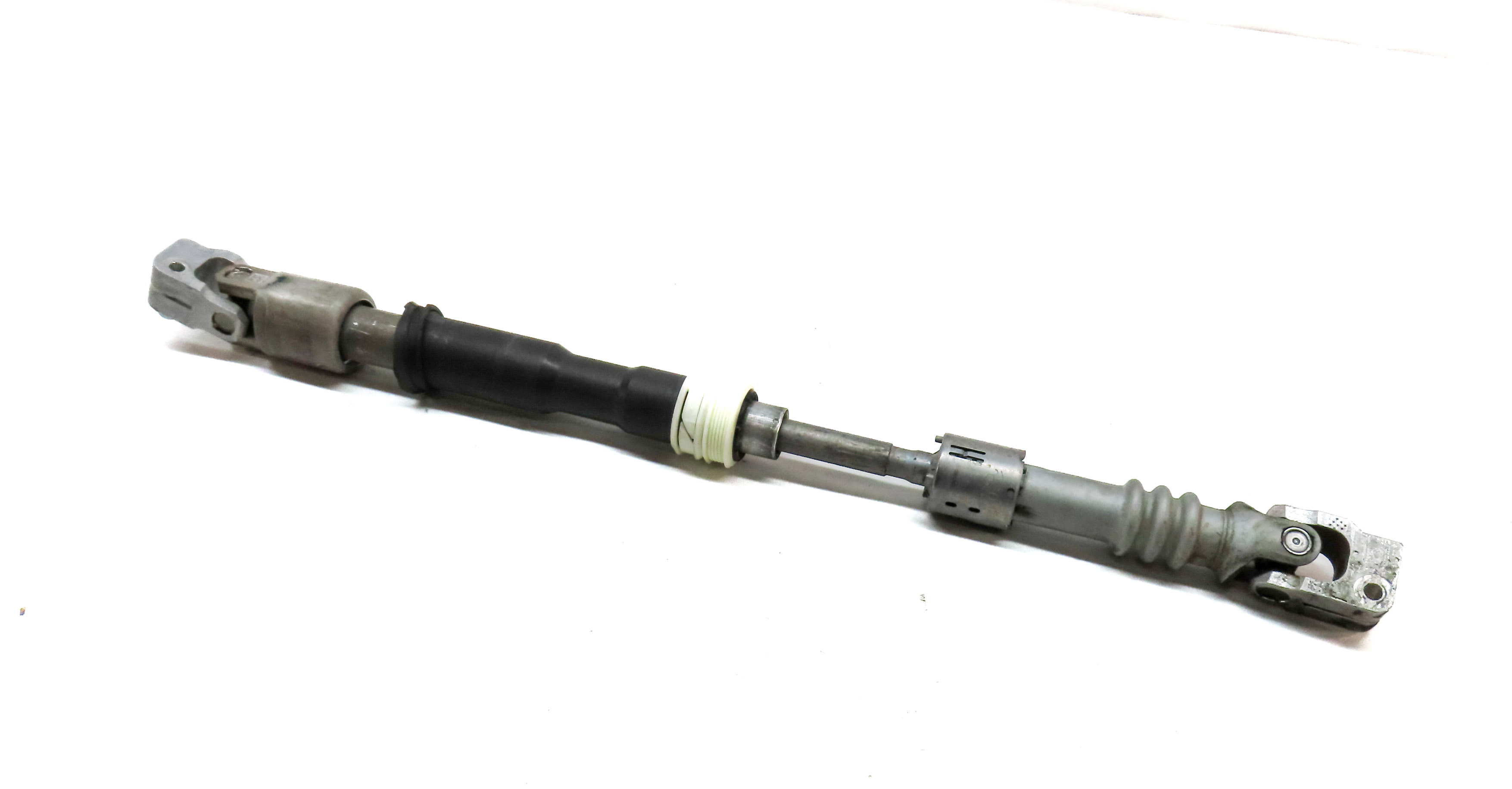 2016-2017 GLC CLASS X253 FRONT LEFT DRIVER STEERING COLUMN U JOINT SHAFT — exact item pictured